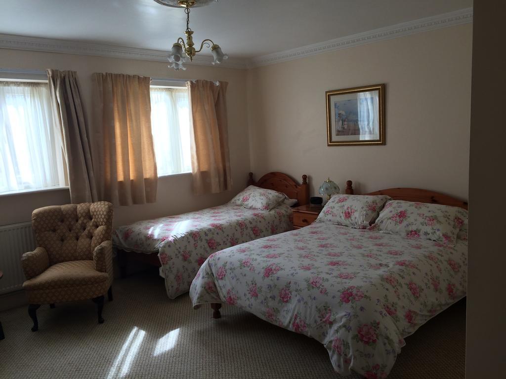 Half Moon Hotel Alford  Стая снимка